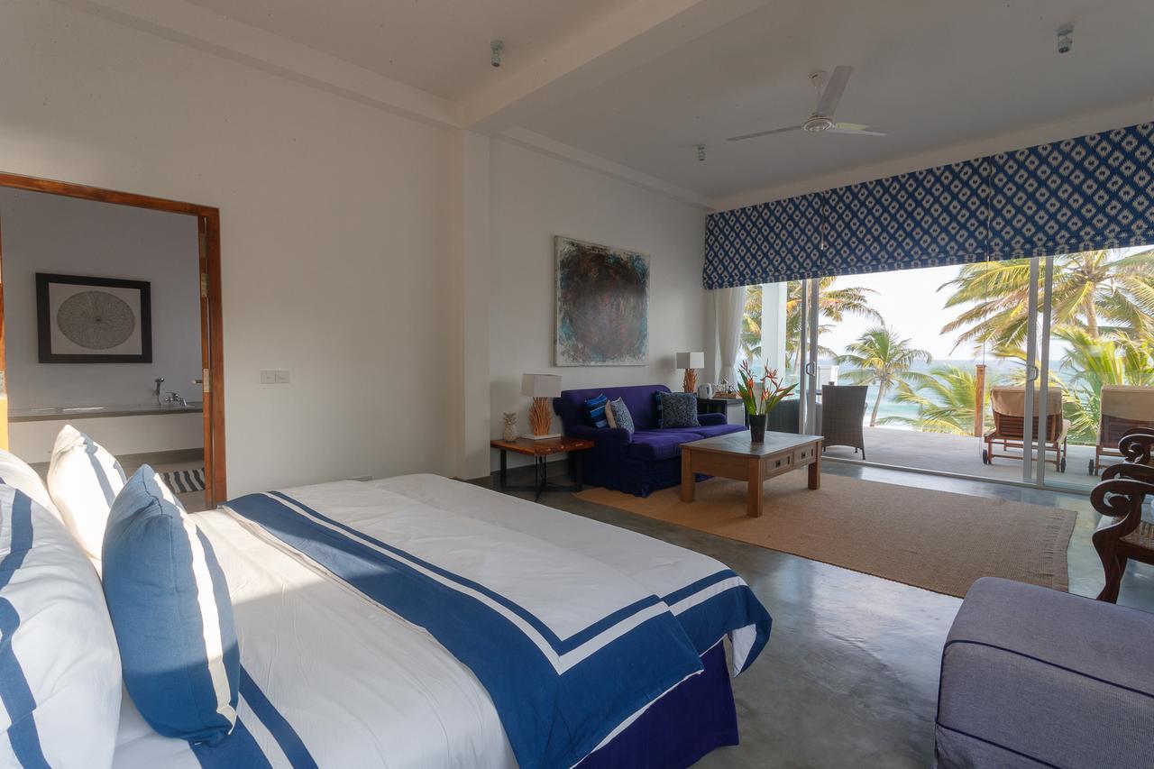 Kk Beach Habaraduwa Exterior photo